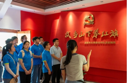 304永利集团官网入口经济管理系开展暑期“三下乡”社会实践